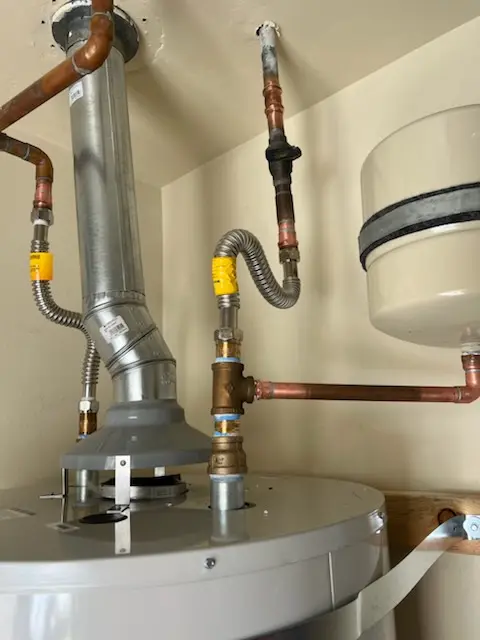 Water heater installation and plumbing repair in Harbor Village